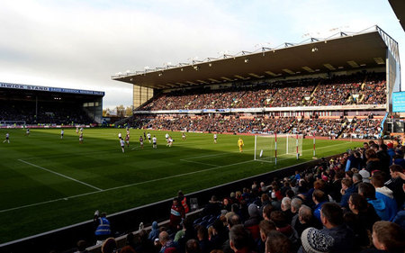 用边路速度 用边路速度